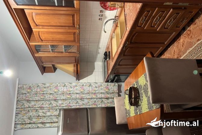 Shtepi me qera 2+1 ne Tirane - 500 Euro
