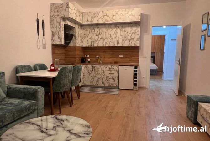 Shtepi me qera 1+1 ne Tirane - 600 Euro