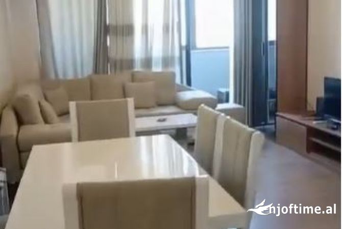 Shtepi me qera 2+1 ne Tirane - 450 Euro