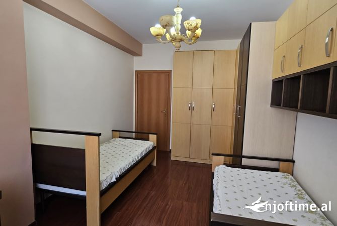 Shtepi me qera 2+1 ne Tirane - 500 Euro