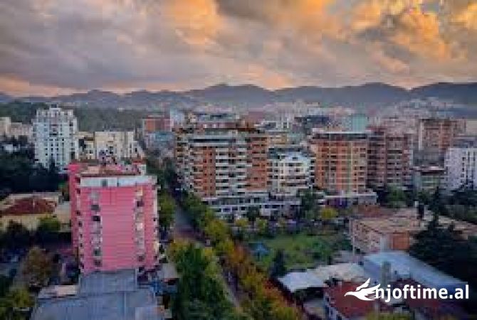 Ambient biznesi me qera 1+1 ne Tirane - 1,700 Euro