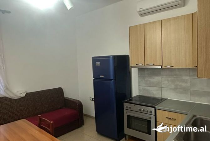 Shtepi me qera 1+1 ne Tirane - 330 Euro