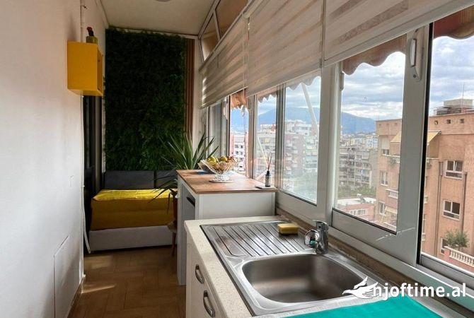 Shtepi me qera Apartament ne Tirane, 2+1, Mobilimi E mobiluar, Pagesa 850  Euro.