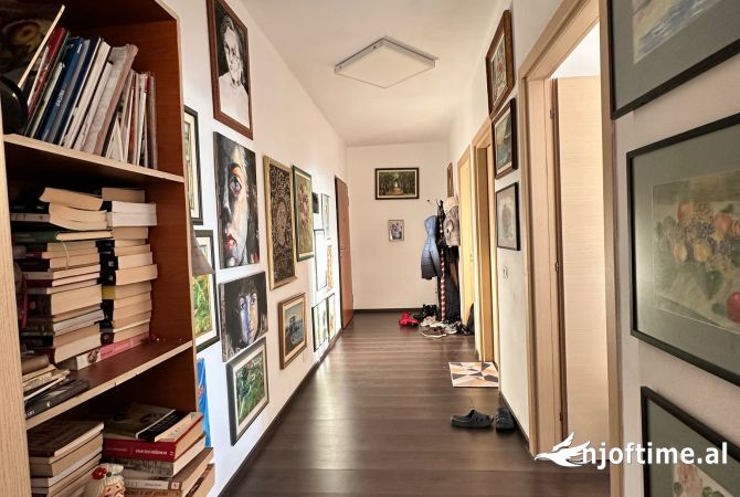 Shtepi me qera Apartament ne Tirane, 2+1, Mobilimi E mobiluar, Pagesa 450  Euro.