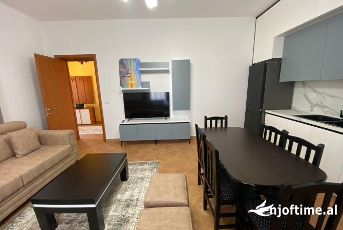 Shtepi me qera 2+1 ne Tirane - 600 Euro