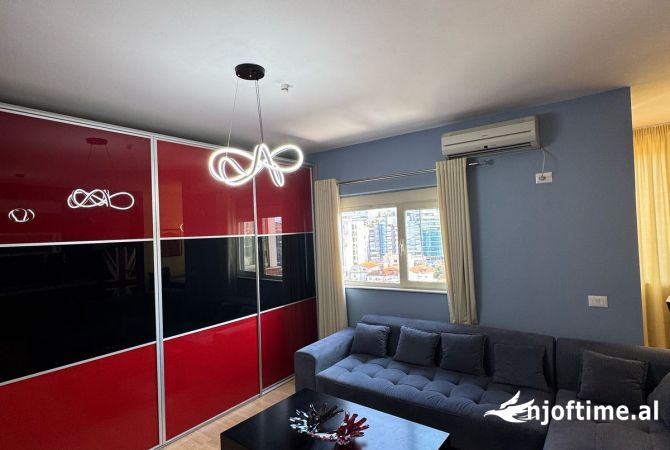 Shtepi me qera 2+1 ne Tirane - 650 Euro