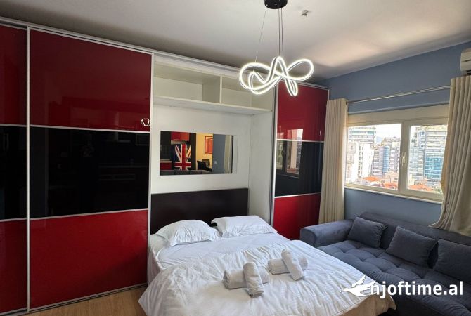 Shtepi me qera 2+1 ne Tirane - 650 Euro