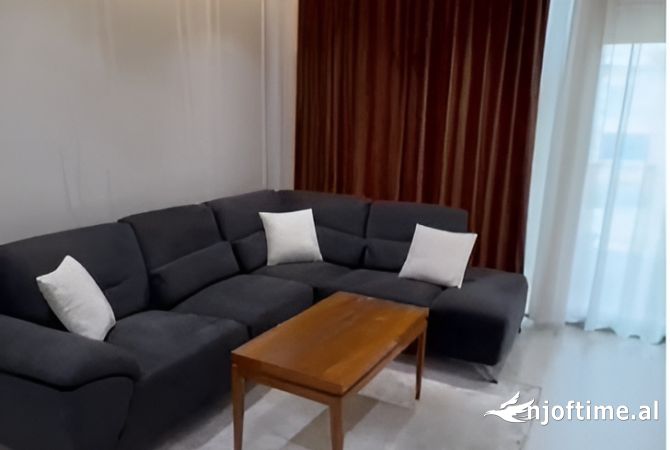 Shtepi me qera 1+1 ne Tirane - 600 Euro