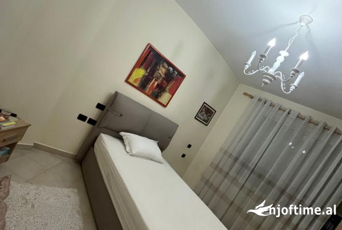 Shtepi me qera 1+1 ne Tirane - 450 Euro