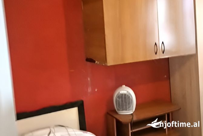 Shtepi me qera 1+1 ne Tirane - 250 Euro