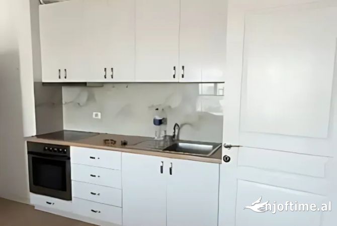 Shtepi me qera 1+1 ne Tirane - 429 Euro
