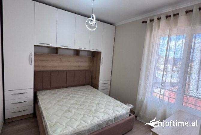 Shtepi me qera 2+1 ne Tirane - 500 Euro