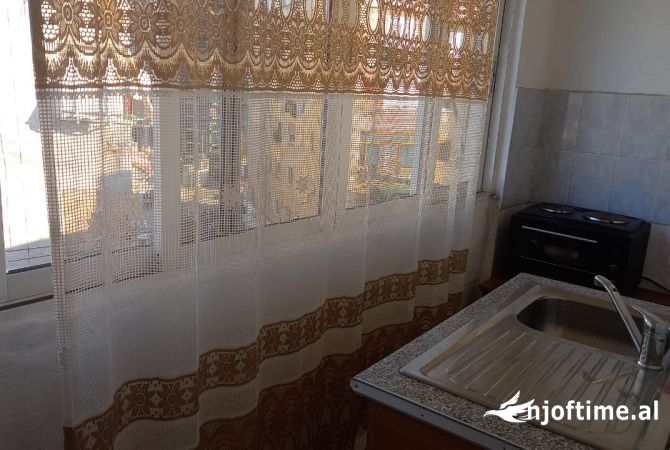 Shtepi me qera Garsoniere ne Tirane - 250 Euro