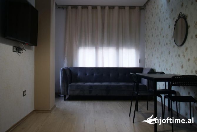 Shtepi me qera 1+1 ne Tirane - 550 Euro