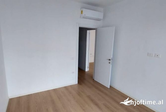 Shtepi me qera 1+1 ne Tirane - 490 Euro