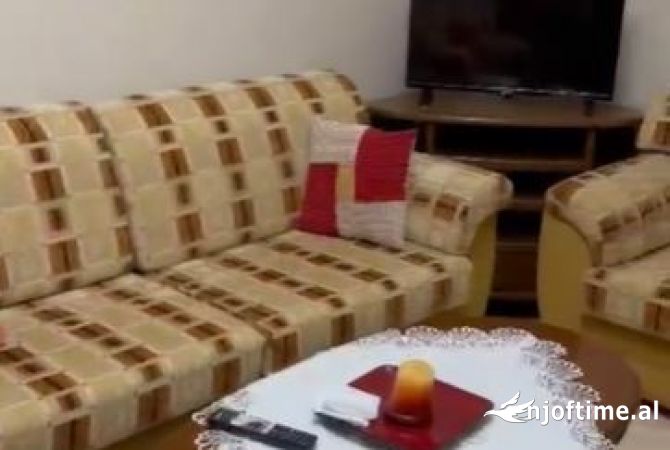 Shtepi me qera 1+1 ne Tirane - 400 Euro