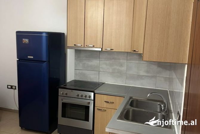 Shtepi me qera 1+1 ne Tirane - 302 Euro
