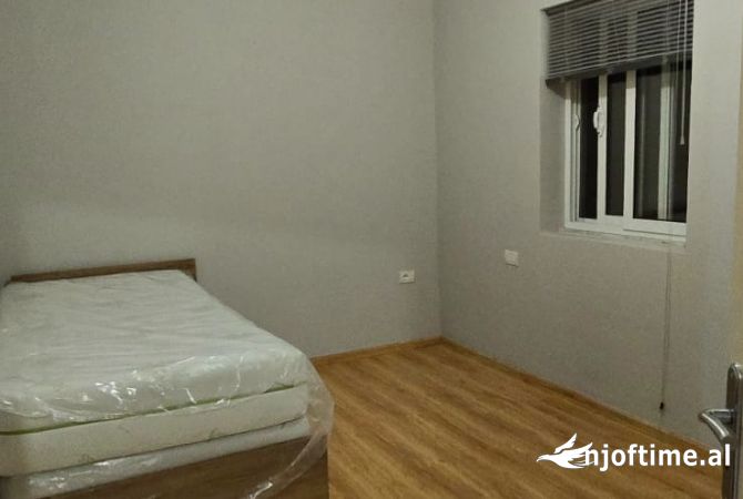 Shtepi me qera 2+1 ne Tirane - 381 Euro