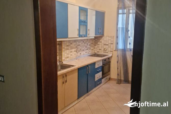 Shtepi me qera 3+1 ne Tirane - 501 Euro