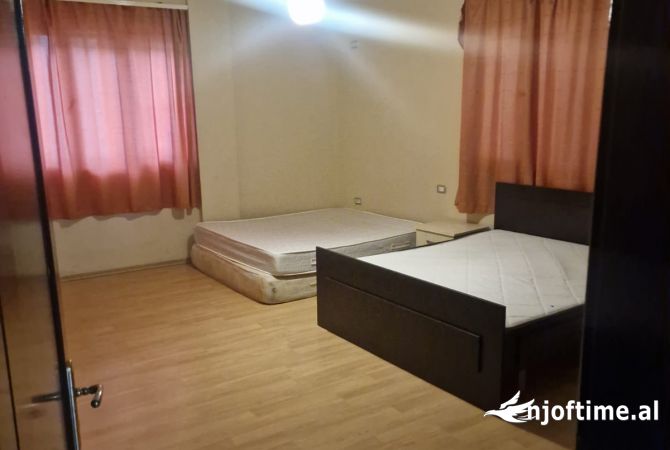 Shtepi me qera 3+1 ne Tirane - 501 Euro