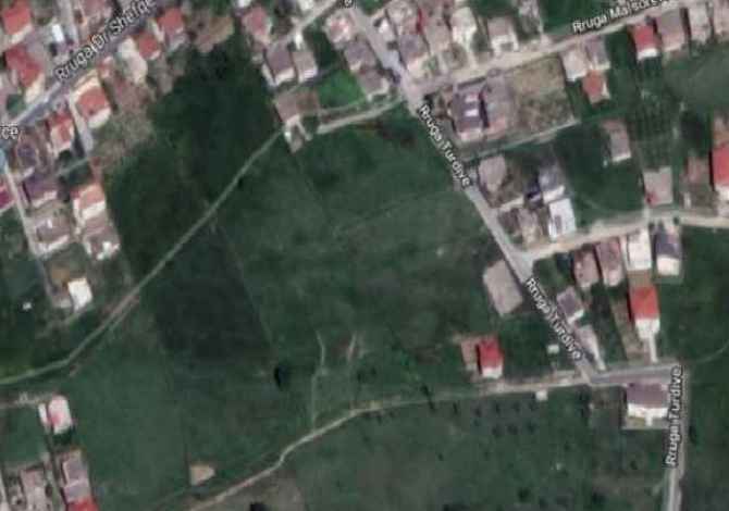 Truall ose Toke ne Tirane - 52,780 Euro