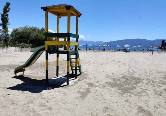 Njoftime Pune ne Vlore, Profesioni Recepsionist/e, kamarier, picier, ndihmes kuzhinier , , Pagesa Me Marreveshje.