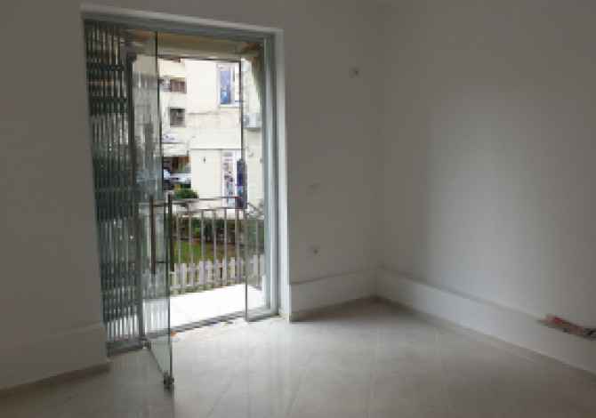 Ambient biznesi ne shitje ne Tirane - 42,500 Euro
