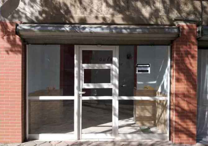 JEPET ME QIRA AMBJET BIZNESI NE LAGJEN 16, KORCE.