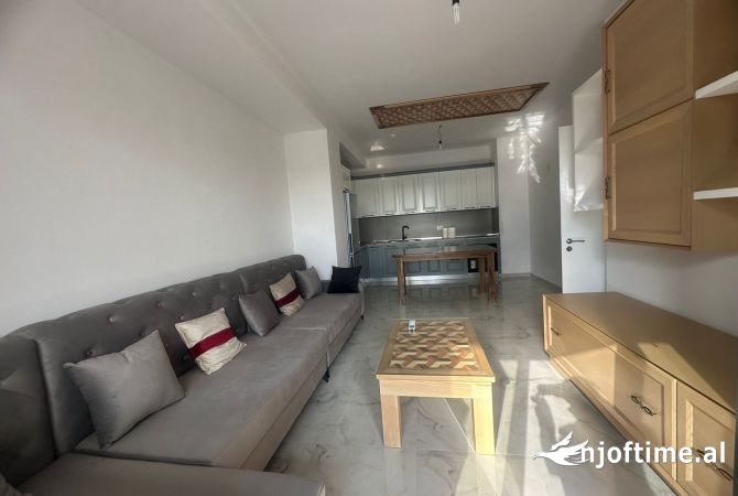 Shtepi ne shitje 2+1 ne Tirane - 200,000 Euro