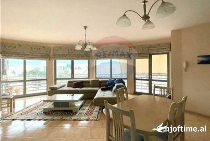 Shtepi me qera 2+1 ne Tirane - 700 Euro