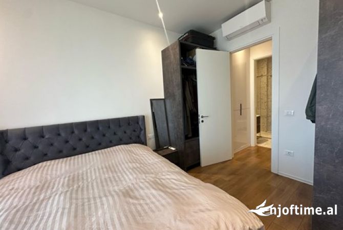 Shtepi me qera Apartament ne Tirane, 1+1, Mobilimi E mobiluar, Pagesa 750  Euro.