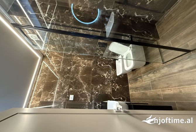 Shtepi ne shitje Apartament ne Durres, 1+1, Mobilimi E mobiluar, Pagesa 136,000  Euro.