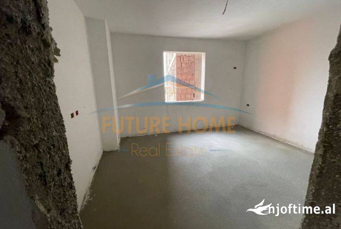 Shtepi ne shitje 1+1 ne Tirane - 90,000 Euro