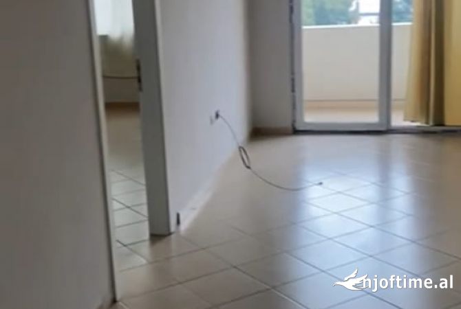 Shtepi ne shitje 1+1 ne Tirane - 100,000 Euro