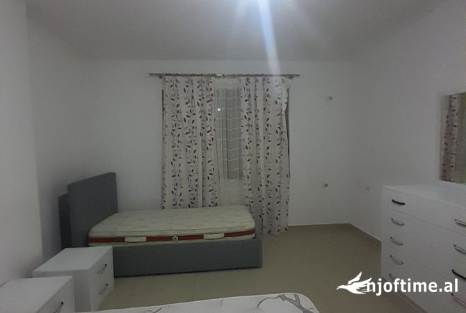 Shtepi me qera 1+1 ne Tirane - 500 Euro