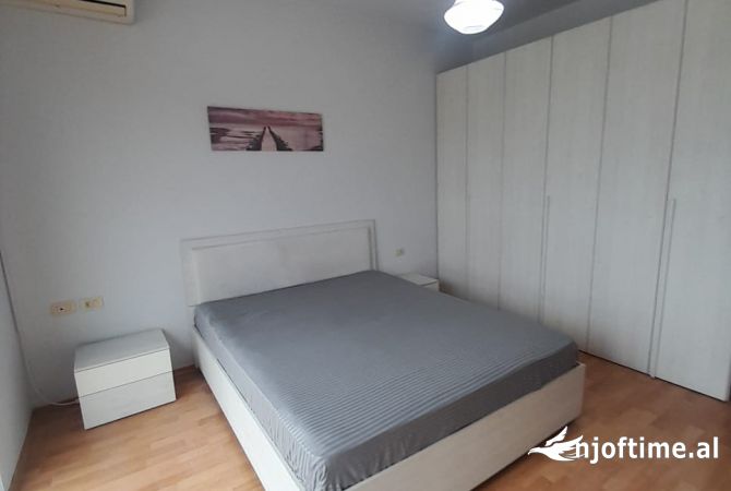Shtepi me qera 1+1 ne Tirane - 550 Euro