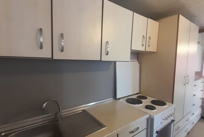Shtepi me qera Garsoniere ne Tirane - 250 Euro