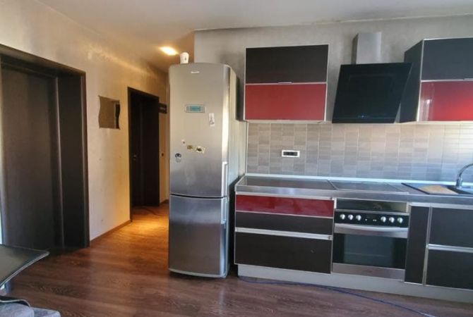 Shtepi me qera 2+1 ne Tirane - 600 Euro