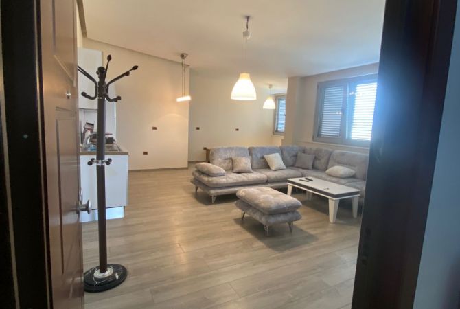 Shtepi me qera 1+1 ne Tirane - 480 Euro