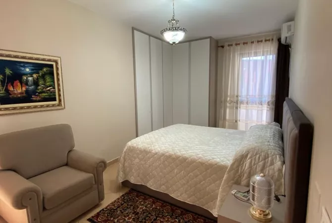 Shtepi me qera 1+1 ne Tirane - 800 Euro