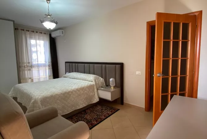 Shtepi me qera 1+1 ne Tirane - 800 Euro