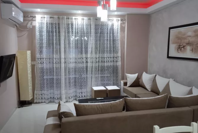 Shtepi me qera 2+1 ne Tirane - 500 Euro
