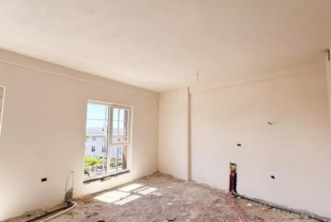 Shtepi ne shitje 2+1 ne Tirane - 155,000 Euro