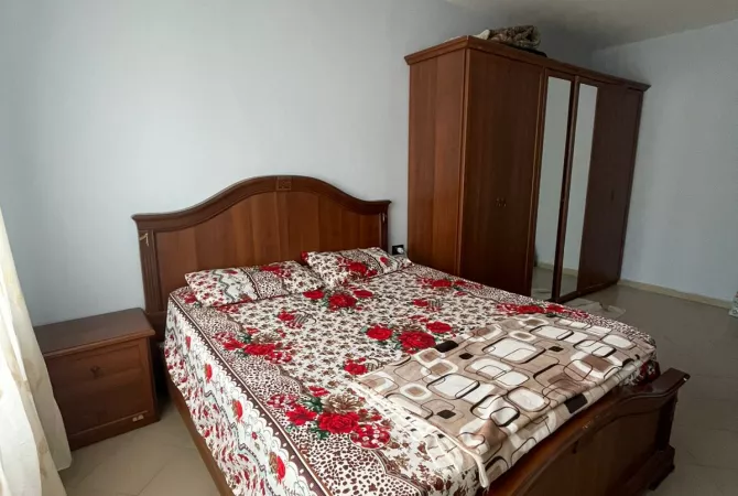 Shtepi me qera 1+1 ne Tirane - 450 Euro