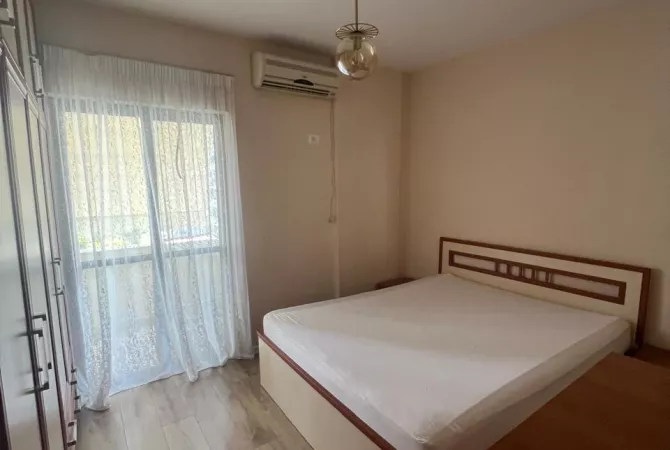 Shtepi me qera 1+1 ne Tirane - 600 Euro