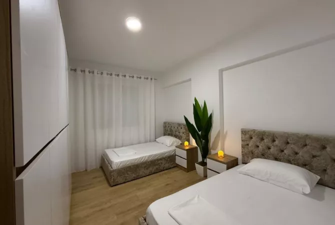 Shtepi me qera 2+1 ne Tirane - 800 Euro