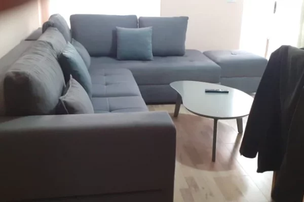 Shtepi me qera 2+1 ne Tirane - 600 Euro