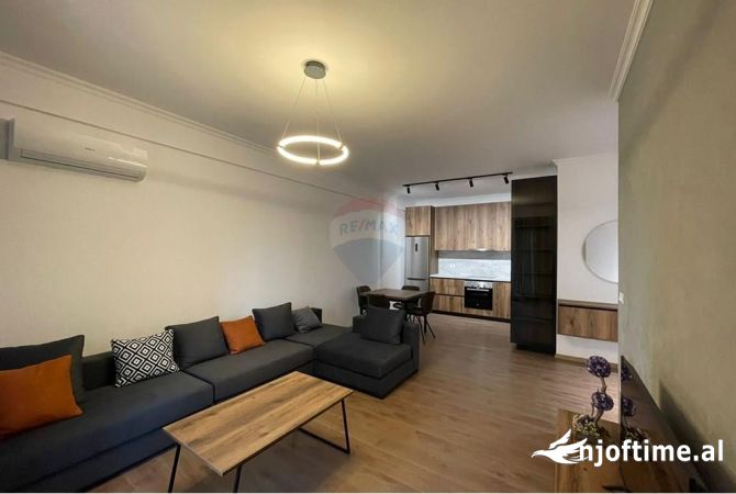 Shtepi me qera 1+1 ne Tirane - 700 Euro
