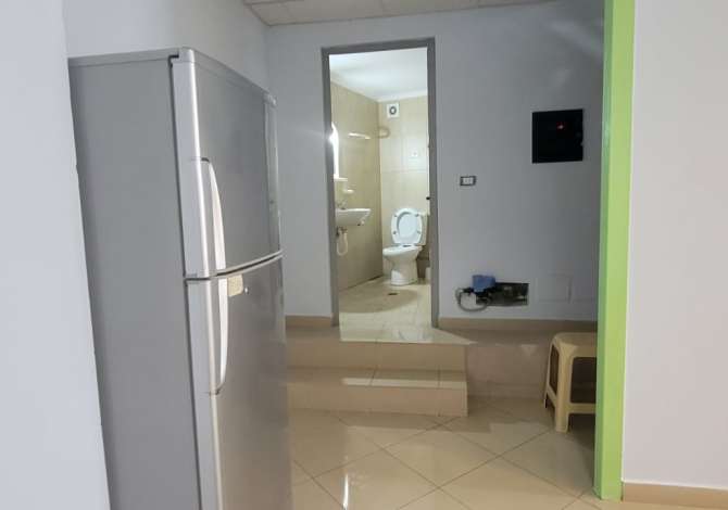 Jepet Ambient Biznesi me qira tek Rruga e Elbasanit/Mulliri.