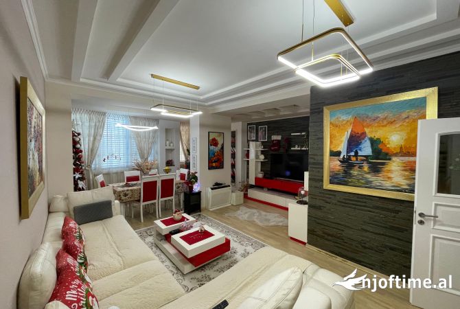 Shtepi ne shitje 3+1 ne Tirane - 249,000 Euro